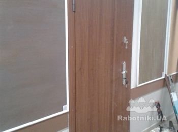 Входные металлические двери для офиса с отделкой МДФ