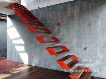 Дизайнерская лестница с металом
