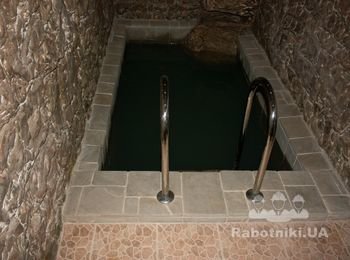 Бассейн в бане