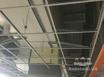 монтаж подвесной конструкции ГКЛ и потолка армстронг