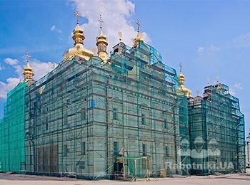 Реконструкция Успенского собора. Леса ТОВ "ПЛЕТТАК"