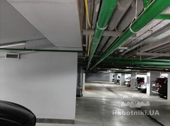 Промисловий клінінг підземного паркінгу