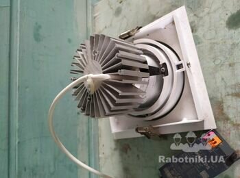 Заменить 64 светильника с проводом в гофре под потолком в г.Одессе